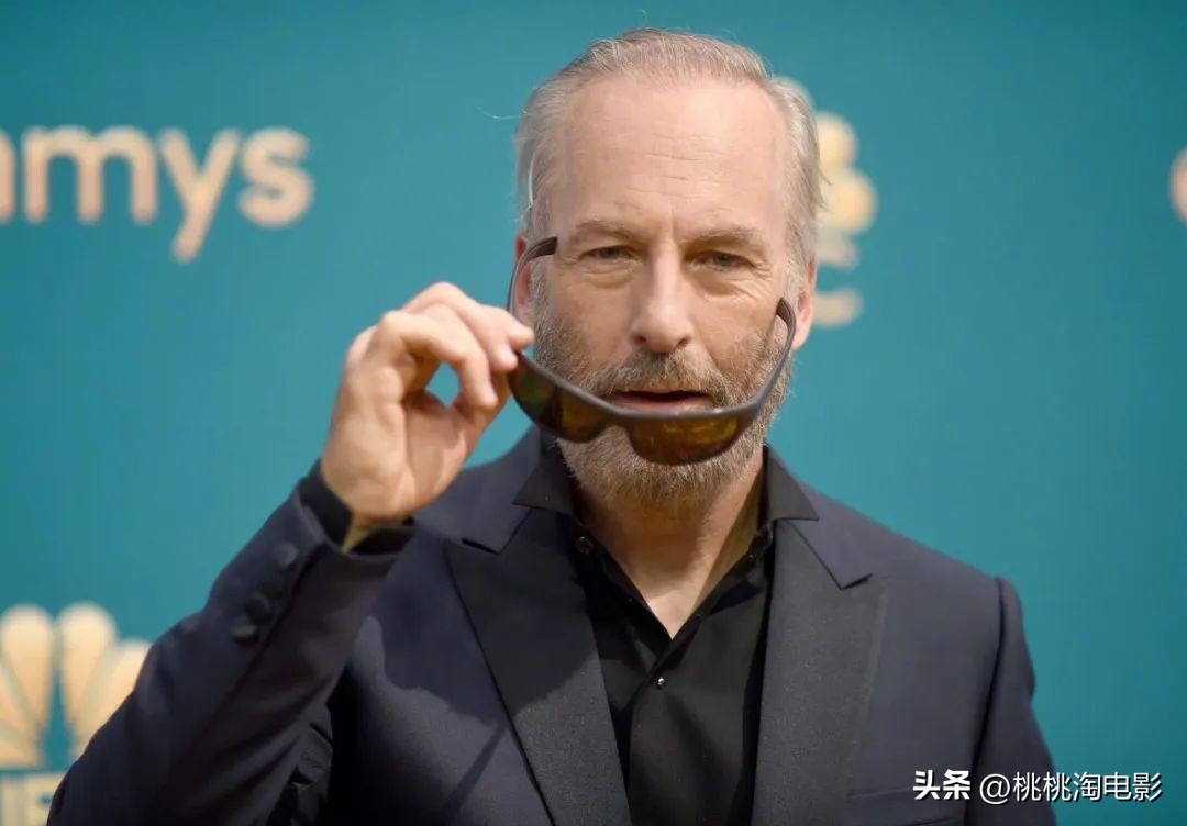 艾美奖红毯明星大比拼，赞达亚二封视后，李政宰携女友出席