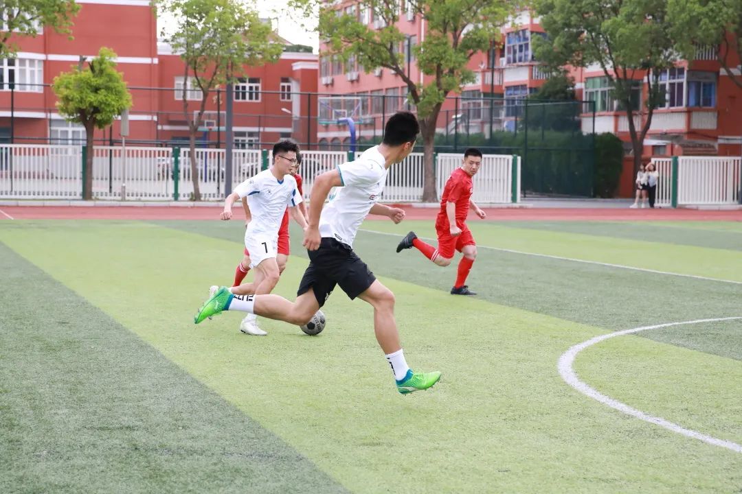 实验梧桐学校足球比赛,实验中学足球比赛