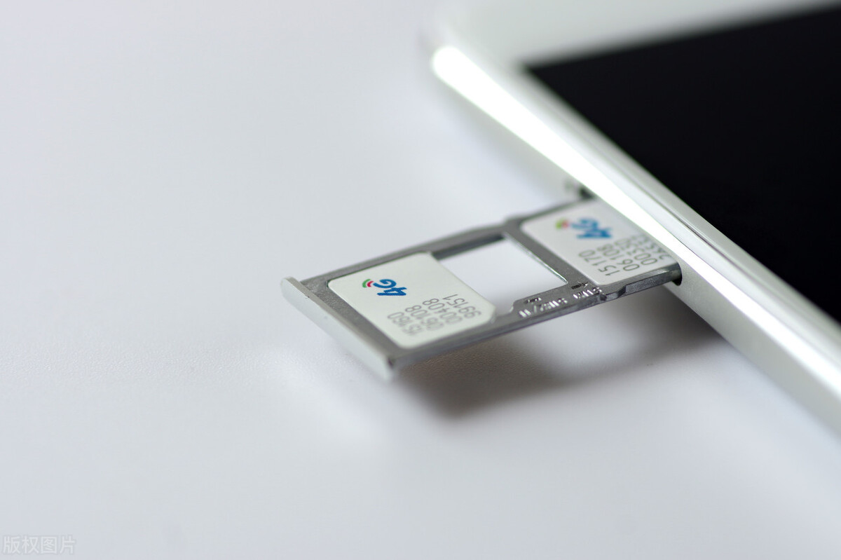 iphone双卡双待手机流量怎么切换,双卡双待手机两卡的流量怎么切换