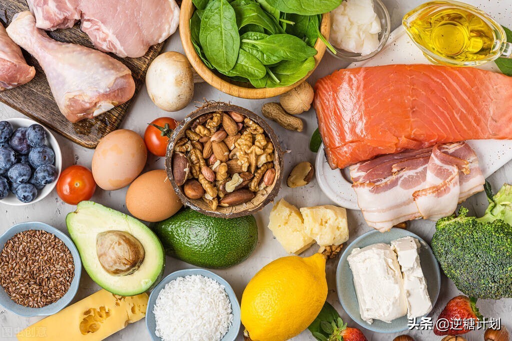 眼皮浮肿怎么办快速消除,眼皮浮肿怎么办最快最有效