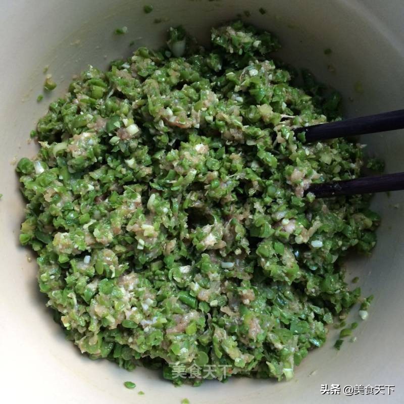 豇豆怎样做既可以当饭又可以当菜,家常豇豆的做法配什么更好吃