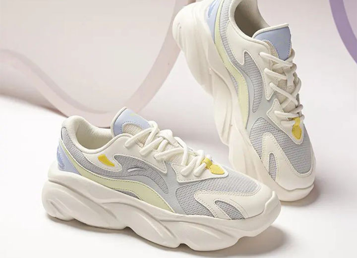 鞋子一般用什么商标最好,运动鞋商标识别