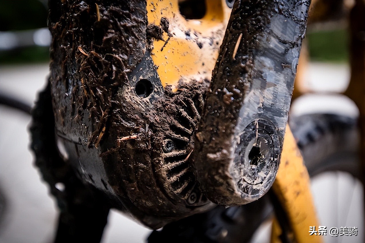 全新电机极致轻巧静音TrekFuelEX-e电助力山地车