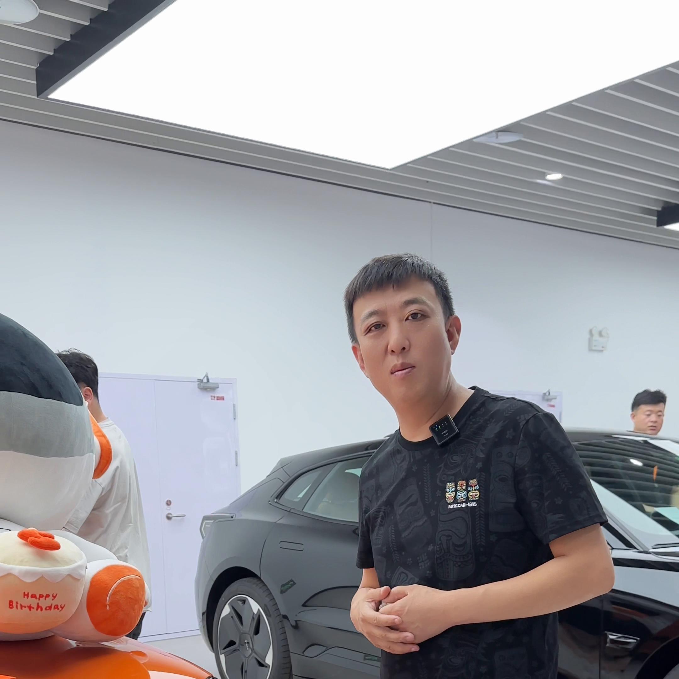 今天来给车友提一款新车施工。