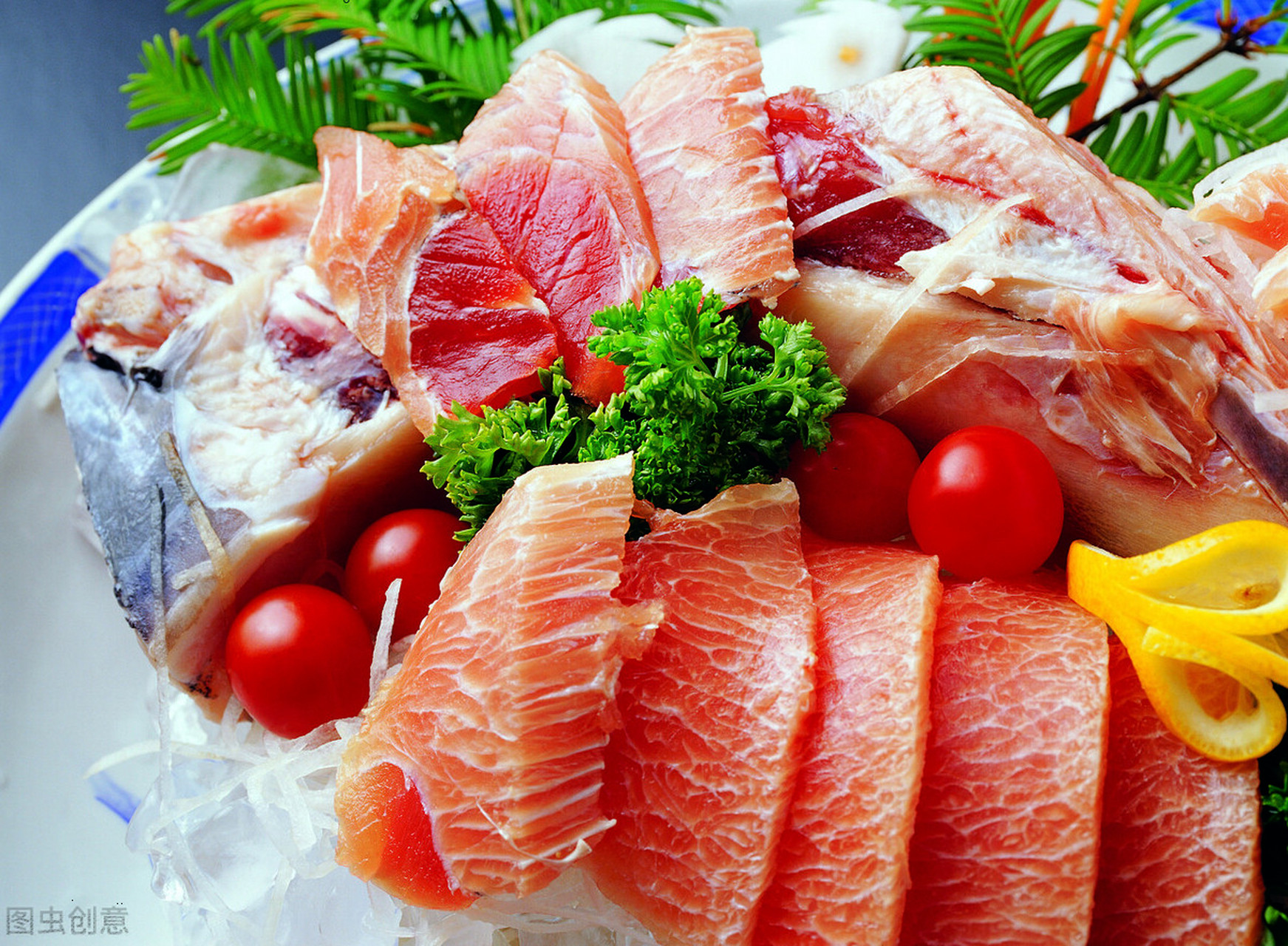 为什么日本人喜欢吃生鱼,为什么日本人吃生肉不会生病