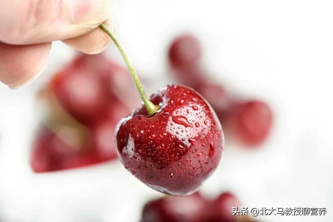 车厘子和樱桃到底有啥区别,樱桃和车厘子有什么不一样