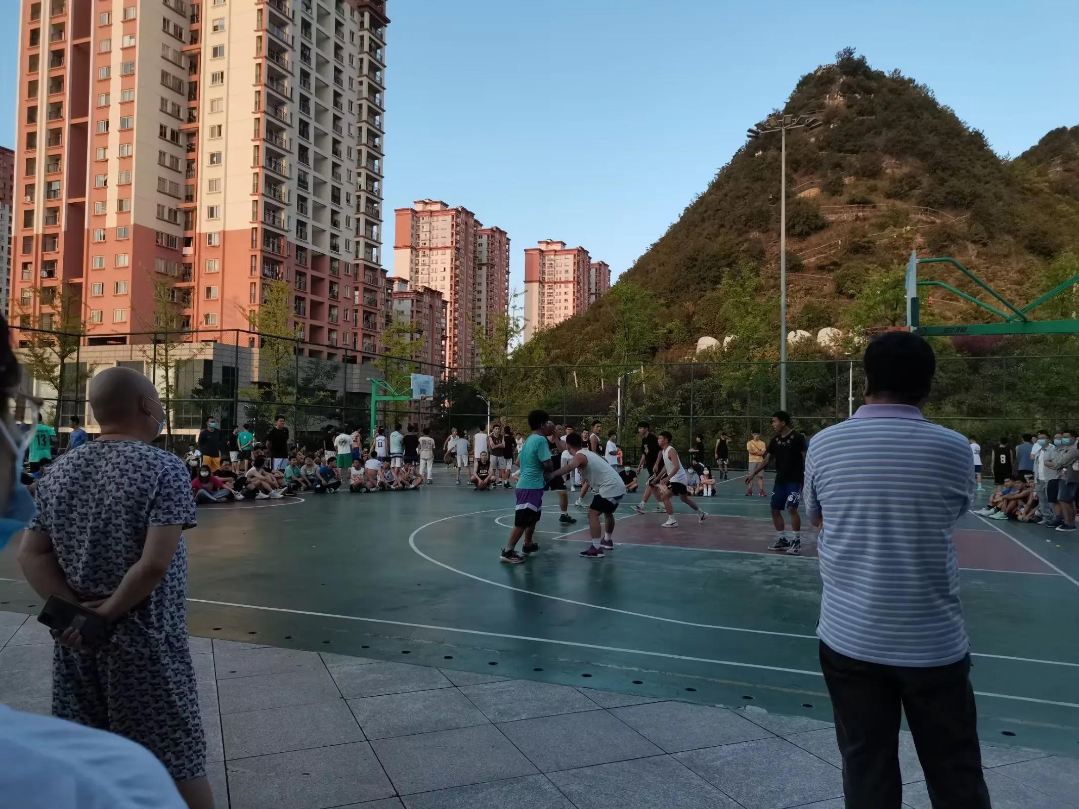 自媒体不露脸直播做什么好,自媒体不露脸怎么做有收益