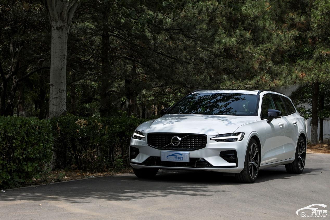 沃尔沃瓦罐车v60和v90,自驾游沃尔沃v60旅行版瓦罐