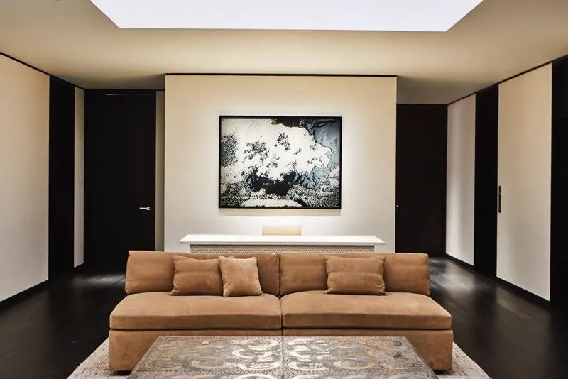 chanel香奈儿带你零距离接触,chanel香奈儿炫色玫瑰