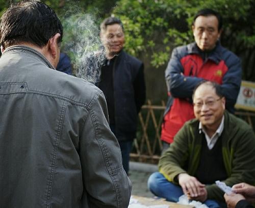 43岁男人负债2000万,内蒙古男子欠债5000万