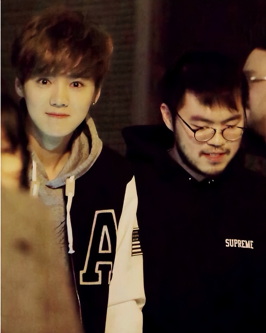 鹿晗背景有多强,鹿晗背景有多强大