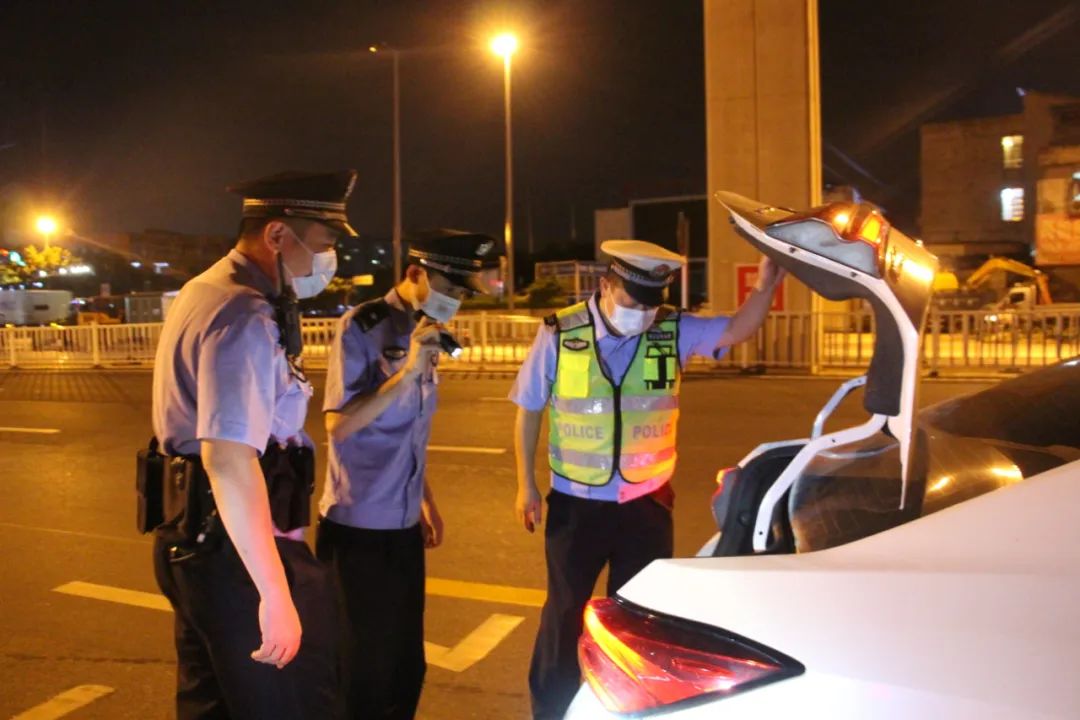 全警出动整治行动,柳州公安集中开展社会治安大清查