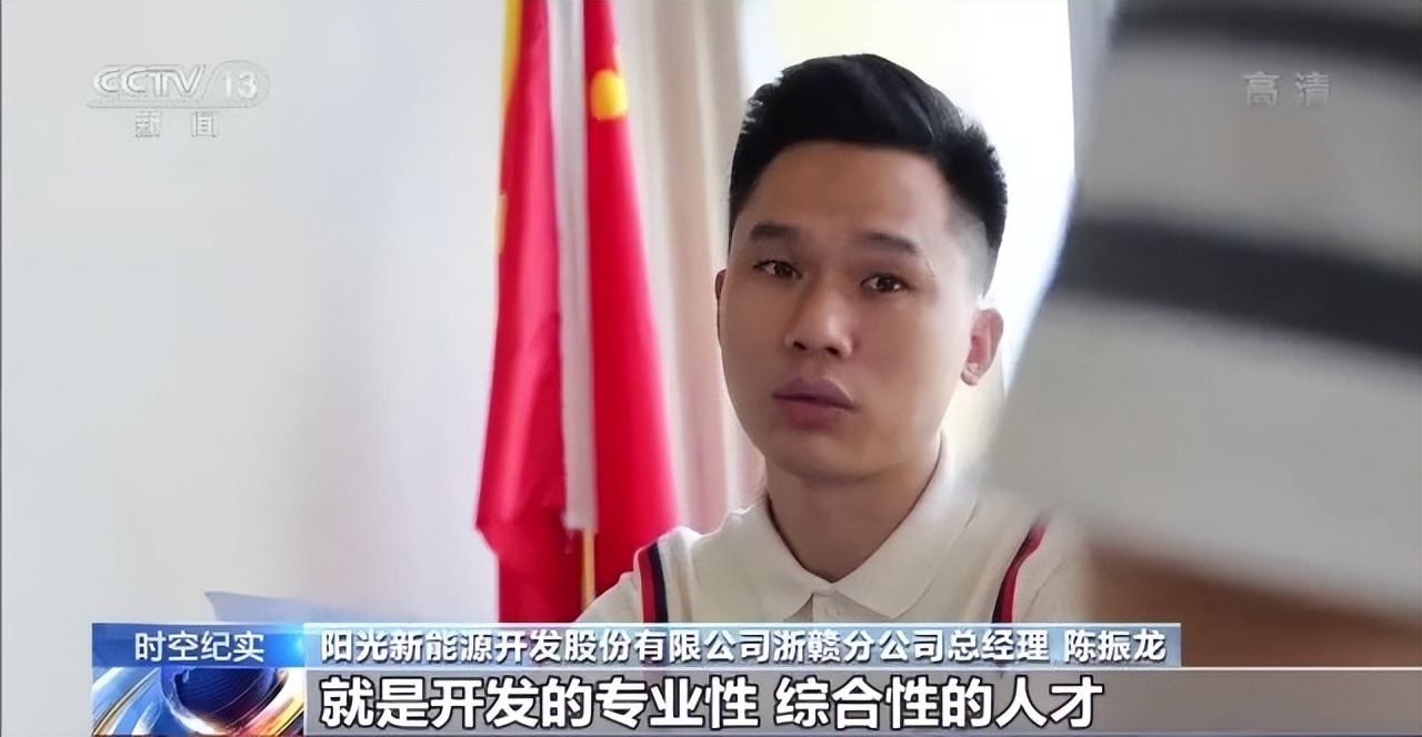 央视聚焦助力,江西工贸职业技术学院新生报到