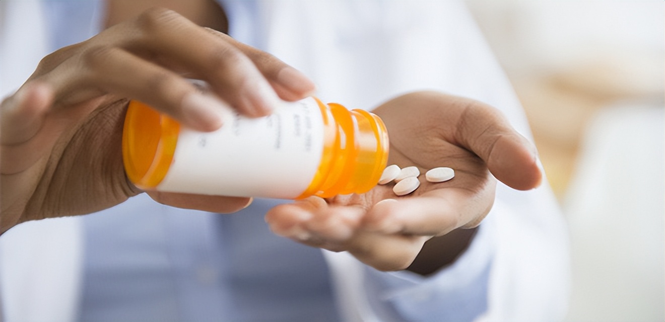 心梗吃什么药丹参滴丸,心梗用中药治疗有用吗