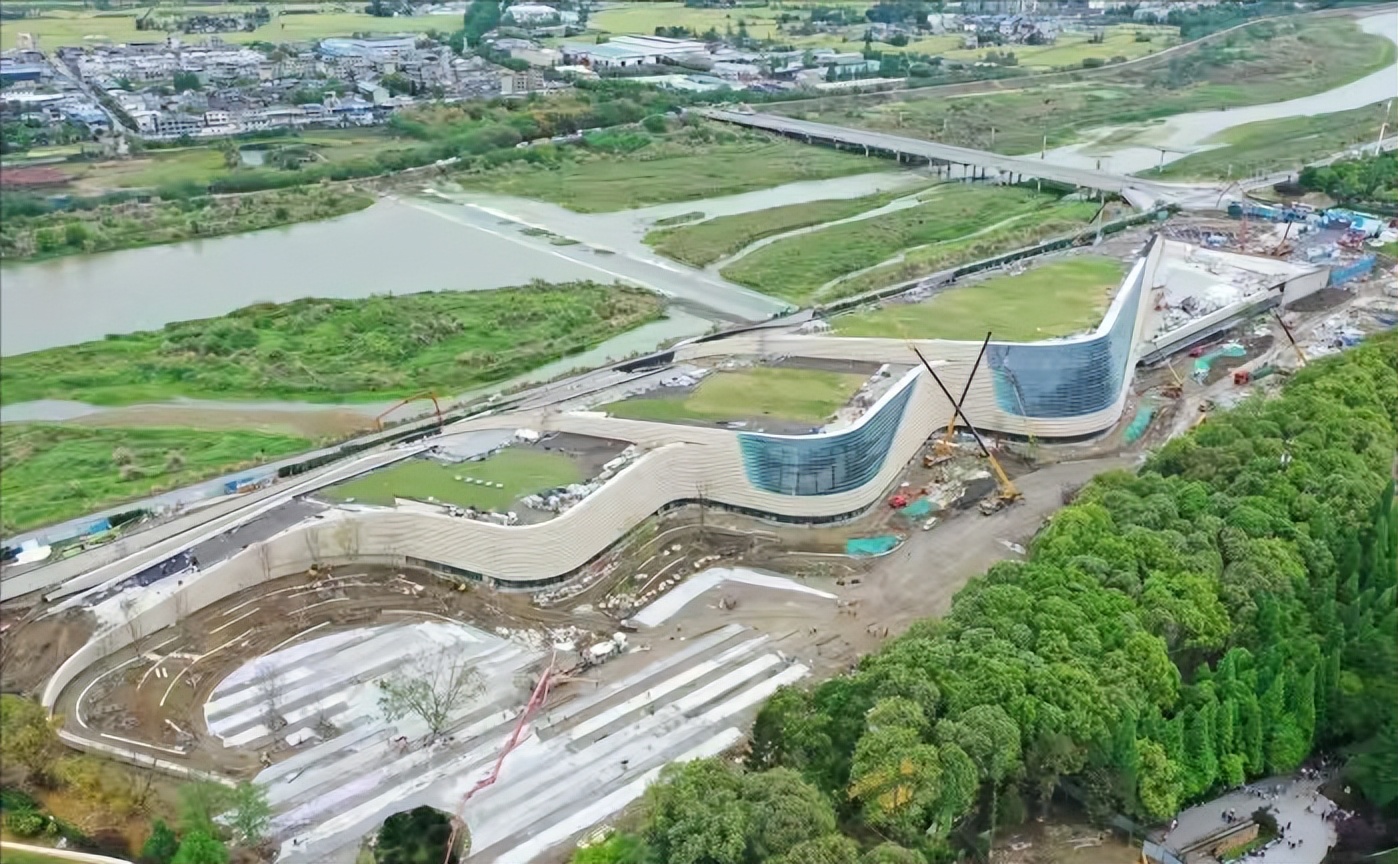 4月24日新闻联播内容,4月4号的新闻联播视频