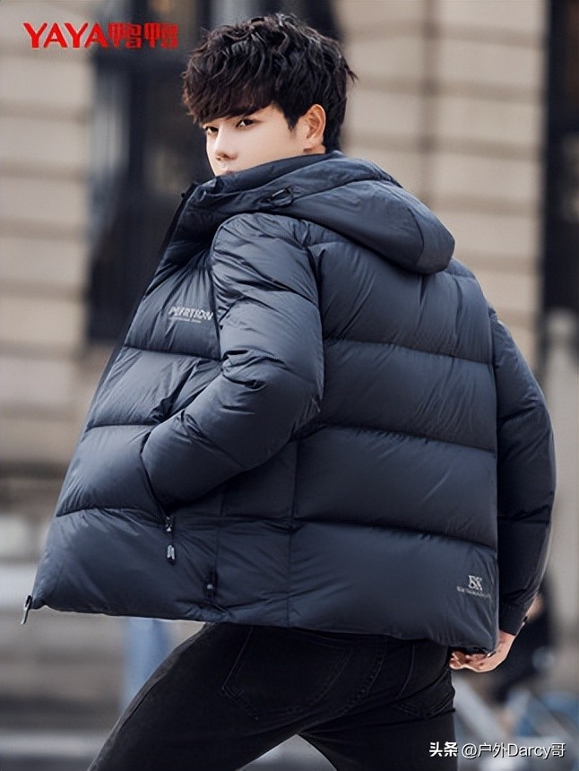 国产潮牌羽绒服性价比高的品牌,国产羽绒服性价比高的品牌君羽