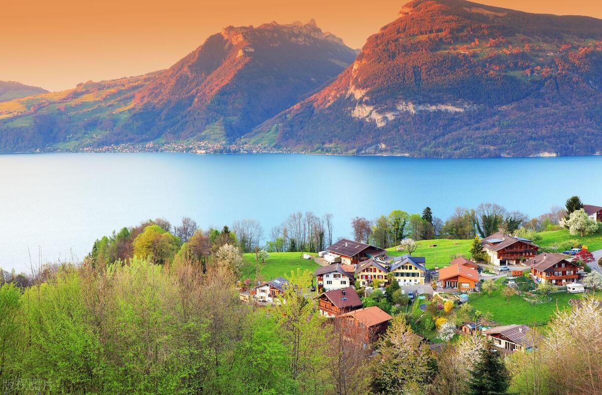 为什么瑞士富有发达却资源匮乏,为什么瑞士是最富有的国家