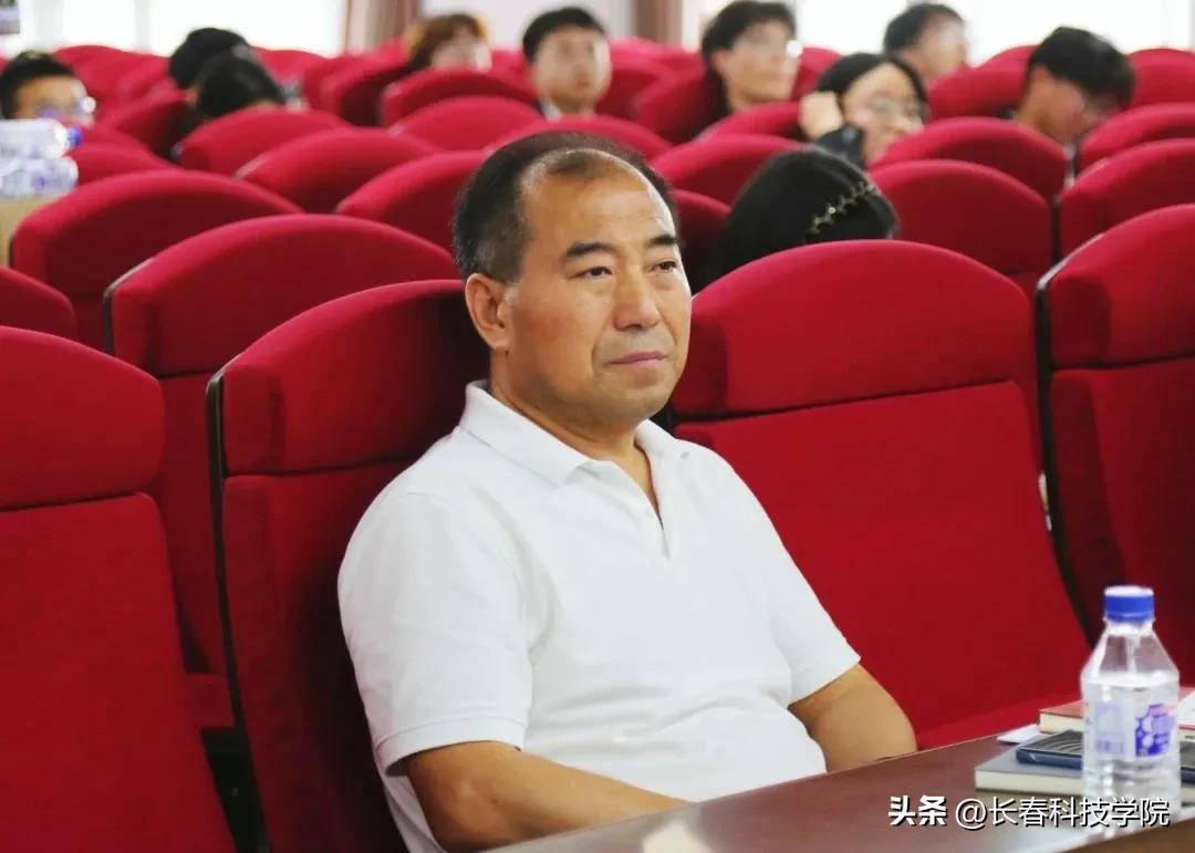 首届互联网大学生创新创业大会,举办互联网大学生创新创业大赛