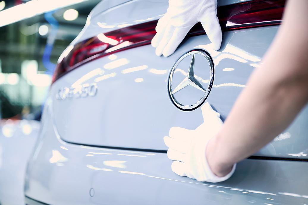 北京奔驰汽车新能源,北京奔驰eqe工厂