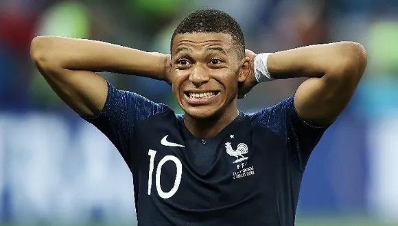 百大球星评选c罗第一姆巴佩第二,2023百大球星排行榜莫德里奇