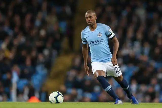 盘点英超历史上十大最佳后卫,英超十大亚洲球员