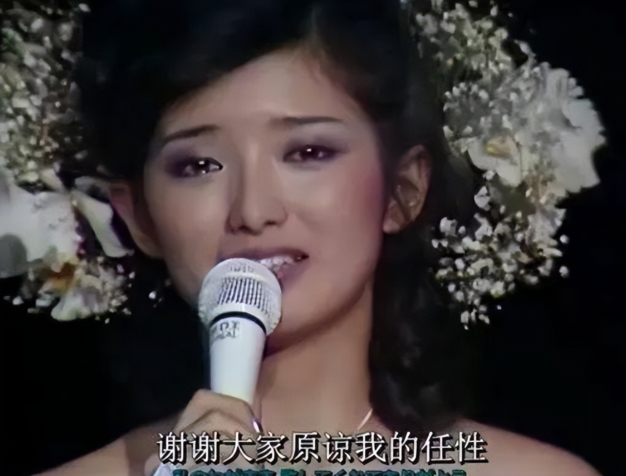 日本70年代女性山口百惠,山口百惠多少岁母亲去世的