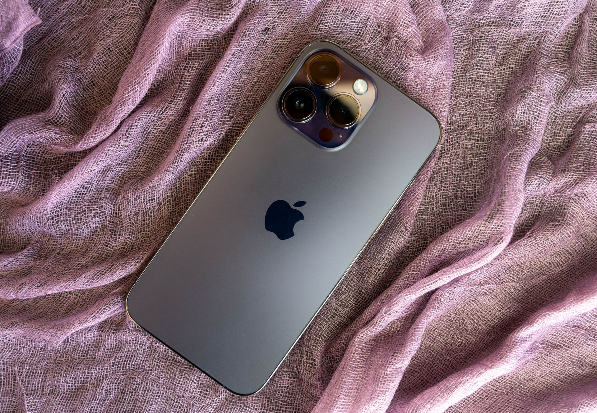 iPhone牌牙膏我买了14ProMax入手体验及其配件分享