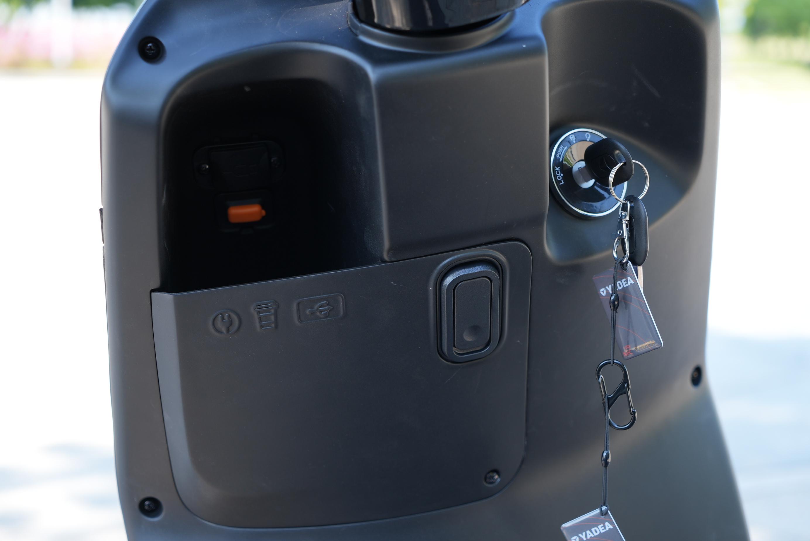 雅迪电动2手车,雅迪ds5是线上款还是线下款