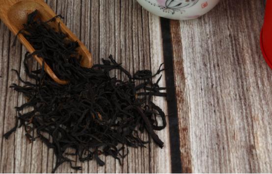 末伏天喝什么茶最好,三伏天喝哪种茶最好