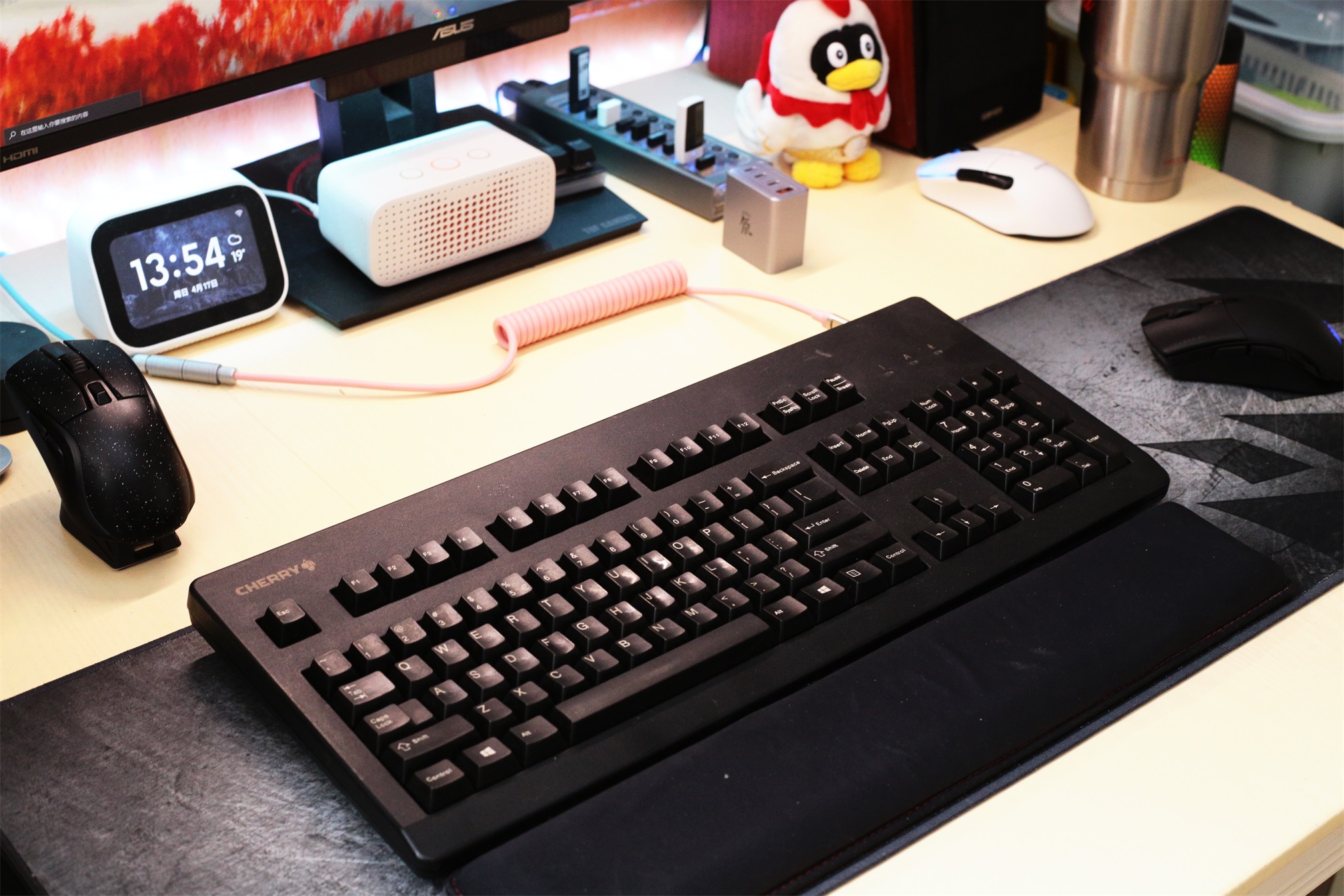 键圈简谈：昔日机械键盘四大神器，如今几何
