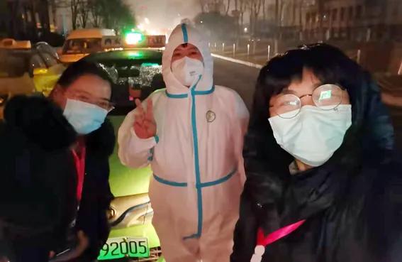 一份特别答卷这场大考背后的付出,一场特殊的大考