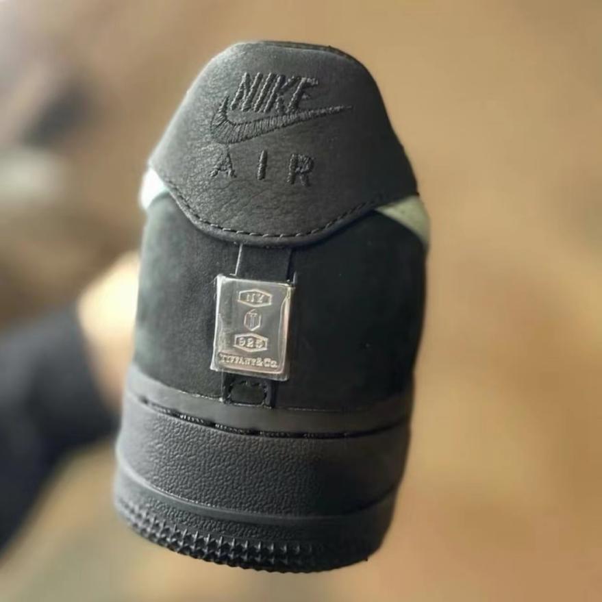 tiffany与nike联名鞋,tiffany联名nike真假