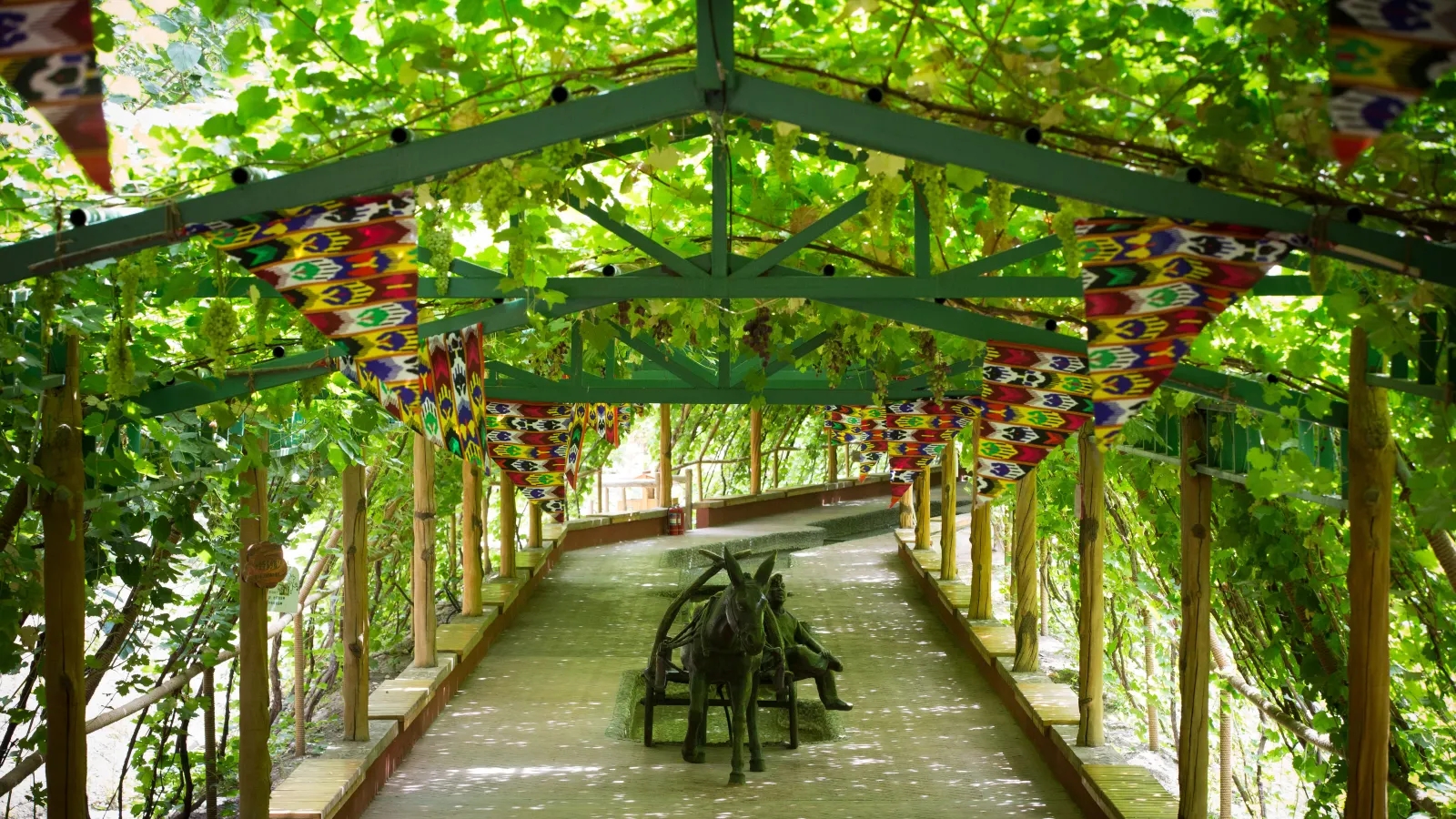 盘点新疆17个5a级风景区,国家aaaaa级沙漠旅游风景区