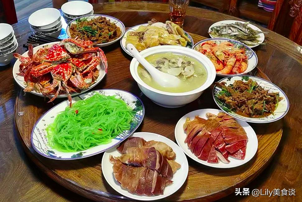 中秋节家人聚餐发朋友圈,中秋节家庭晒菜朋友圈