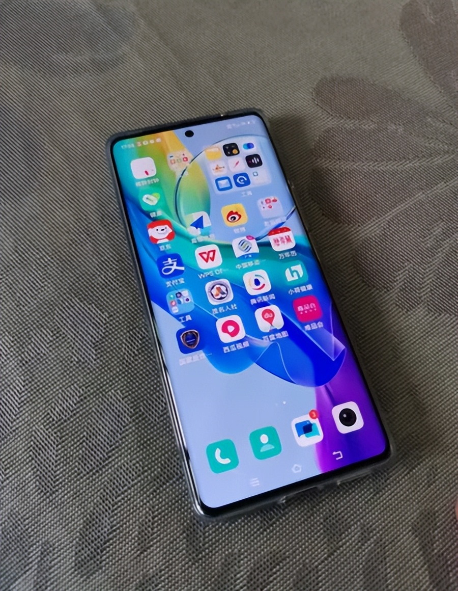 vivo2000左右手机推荐,vivoy78手机值得购买吗