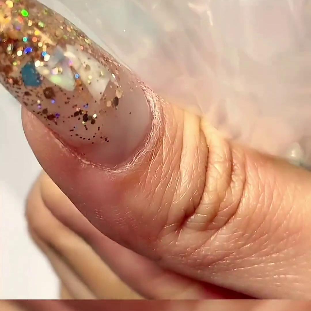 白露双月@DOU+上热门