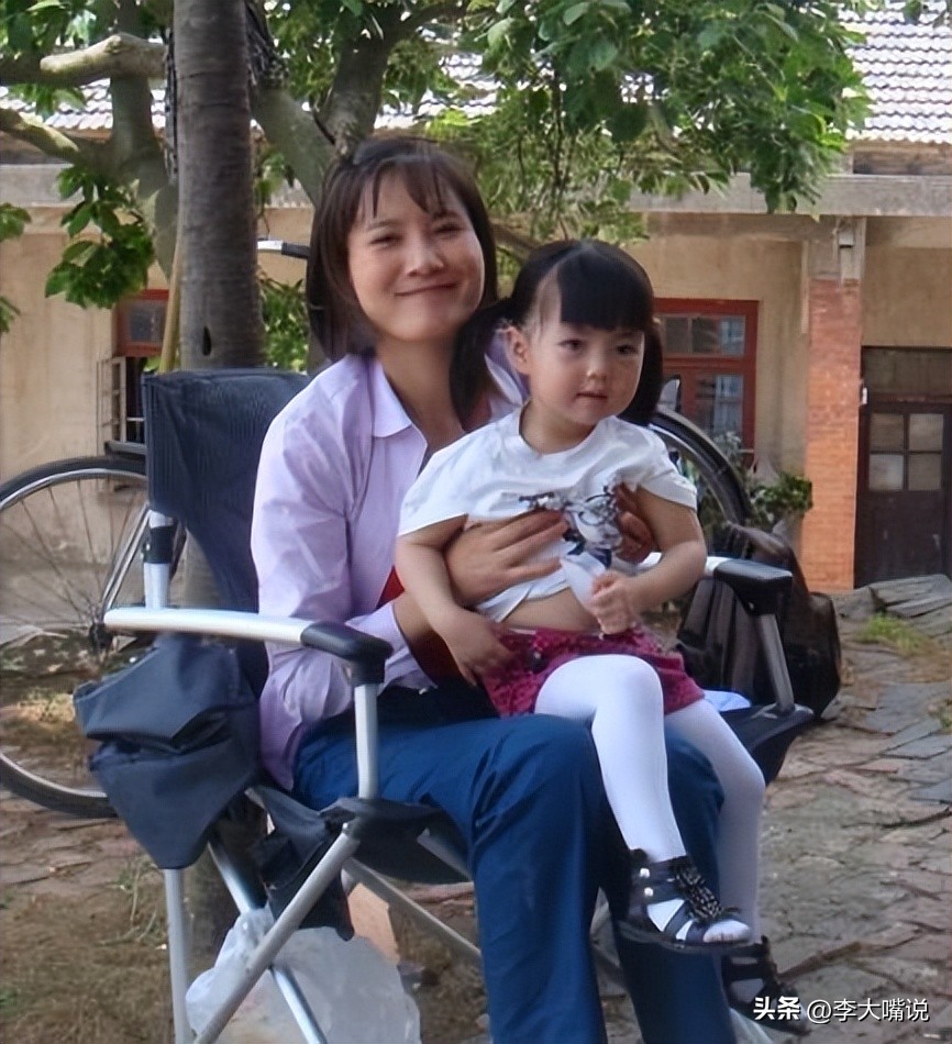 国家一级演员和妻子恩爱50年,国家一级演员和青梅竹马结婚36年