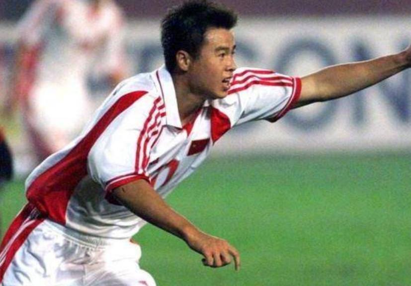 足球神童视频,周了了足球神童视频直播