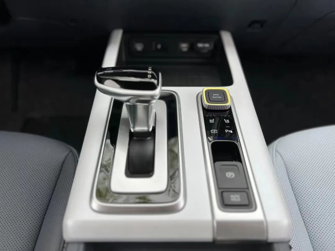 北京现代沐飒mufasa是手动挡吗,北京现代威飒汽车