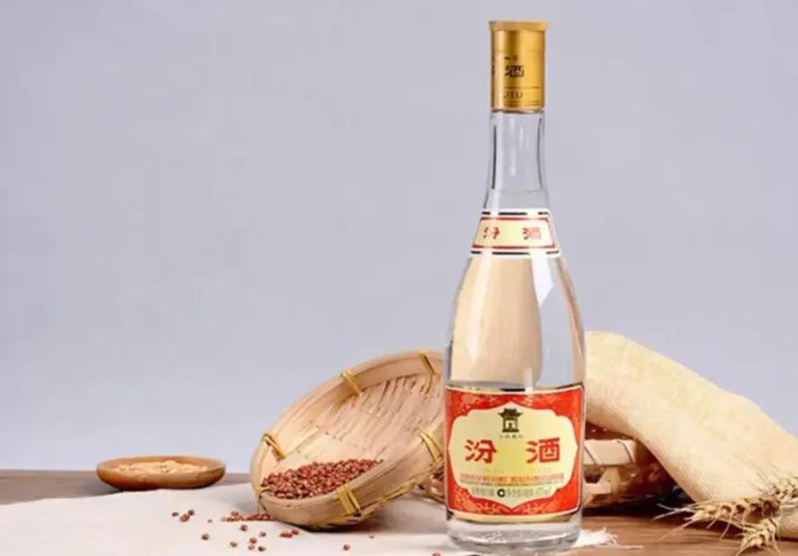 牛栏山是勾兑酒为什么还有人喝,牛栏山酒精勾兑酒为啥这么受欢迎