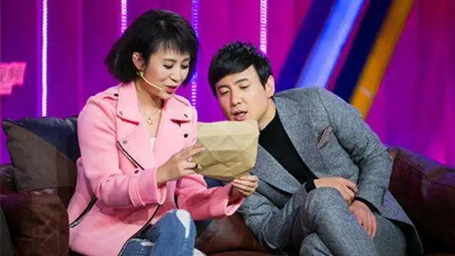 万合天宜笑场,万合天宜和开心麻花对比