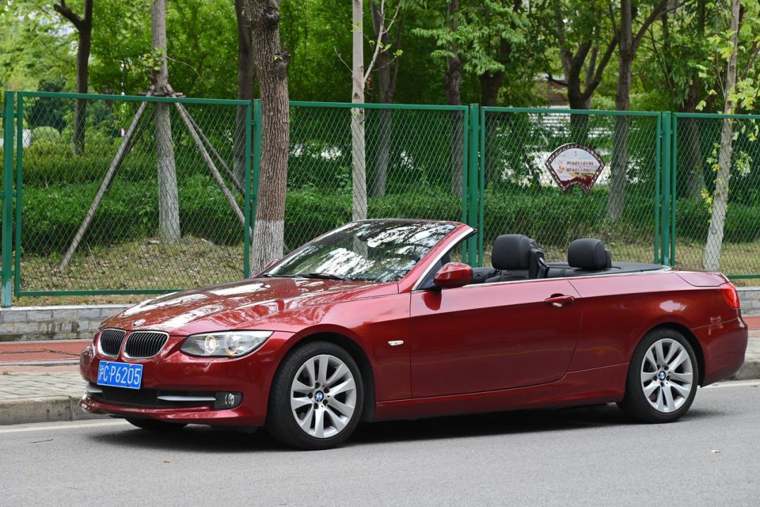 宝马430i硬顶敞篷二手价格,宝马2系敞篷硬顶二手价格