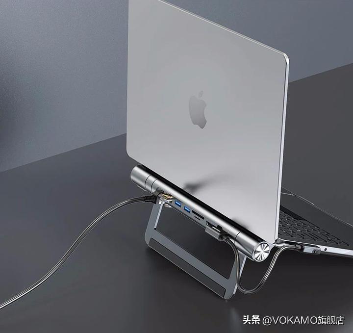 发工资后的第一份礼物,发工资买的第一个奢侈品