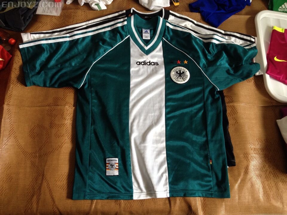 2014德国队主客场球衣,德国队女足历届球衣