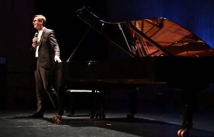 维京格奥拉夫森钢琴家,维京格奥拉弗森