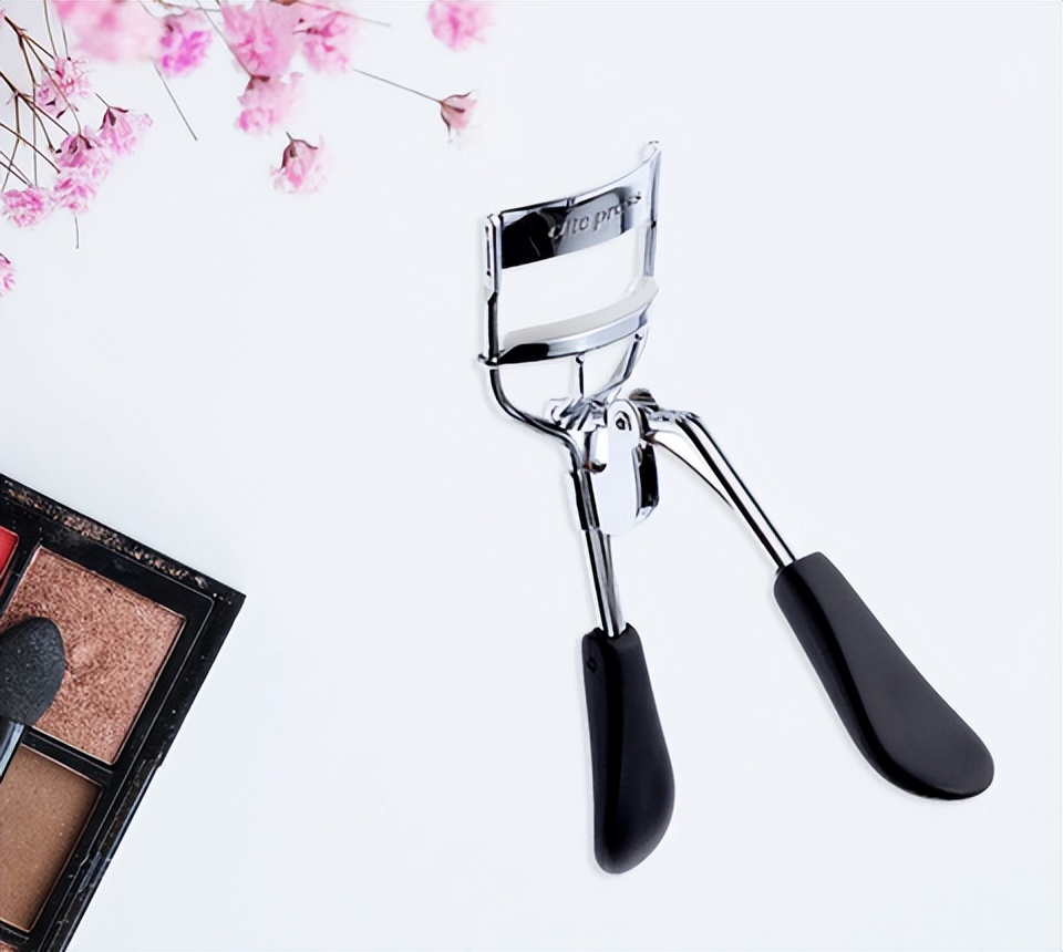 果冻色唇釉大牌口红,果冻唇釉妆容推荐