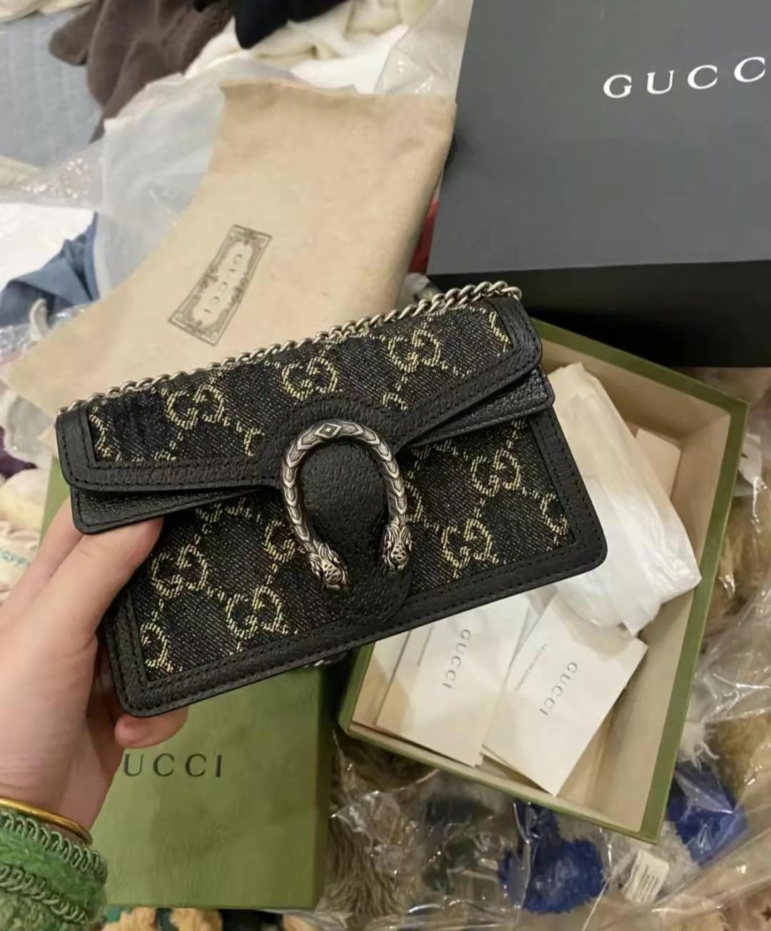 “买古驰迷你小包被羞辱”事件，道出了哪些人性的恶