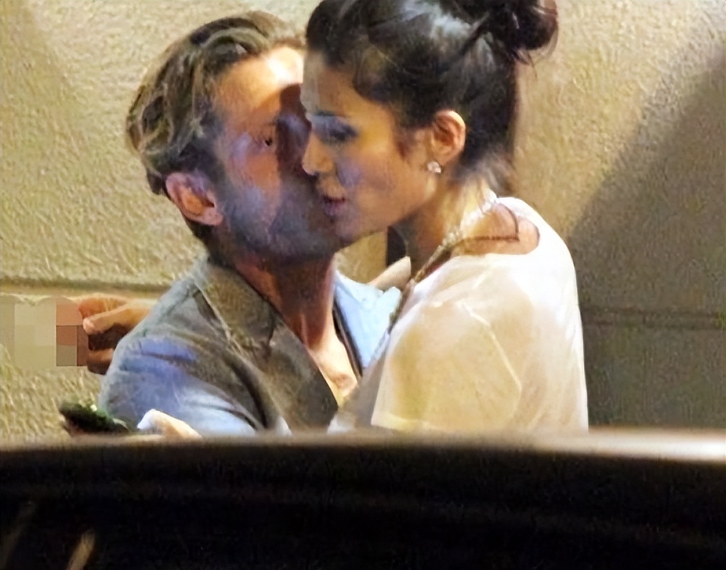 全球百大最帅面孔女生朱珠,全球最美面孔朱珠问鼎