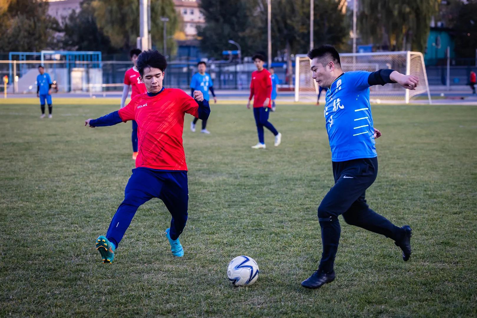 青春,真好——北航校园足球公益基金启动式之校友返校绿荫风云