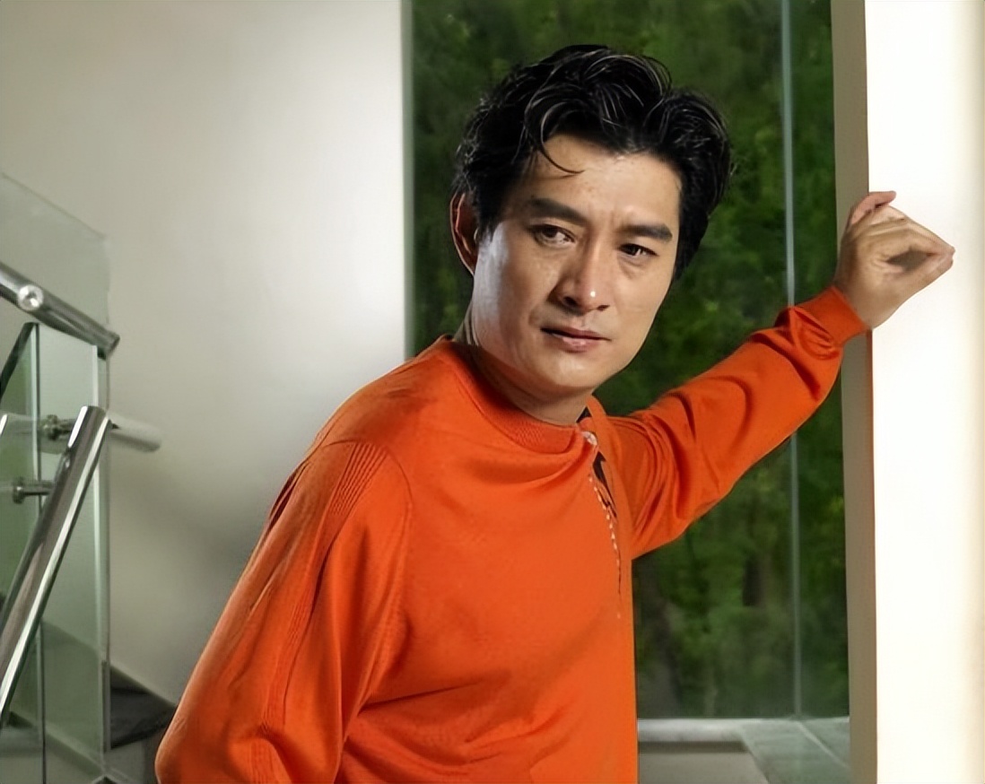 爱*歌国**手黄安和蔡英文“结婚、离婚”始末